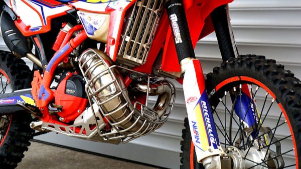 Beta BASH PLATE WITH MUZZLE GUARD & LINK GUARD 2T 250/300 RR and Racing 2020-2024