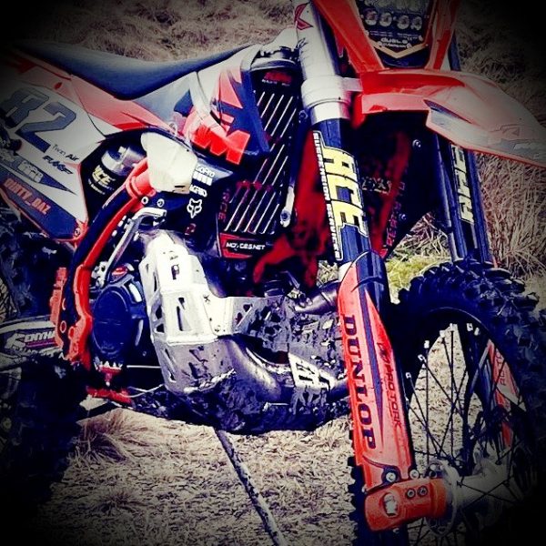 KTM 2017-2019 250/300 2T EXC-XC-W-TPI MOTOES BASH PLATE WITH PIPE GUARD
