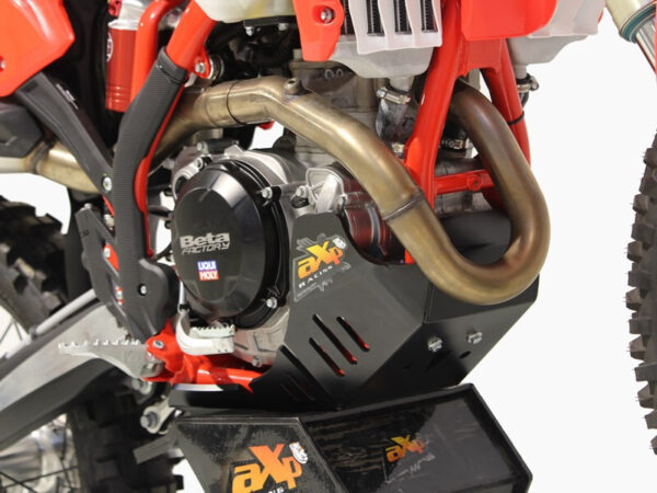 AXP XTREME SKID PLATE BLACK 8MM 4ST RR MY24>